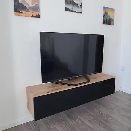Moderne In Zentraler Lage Von Apartman